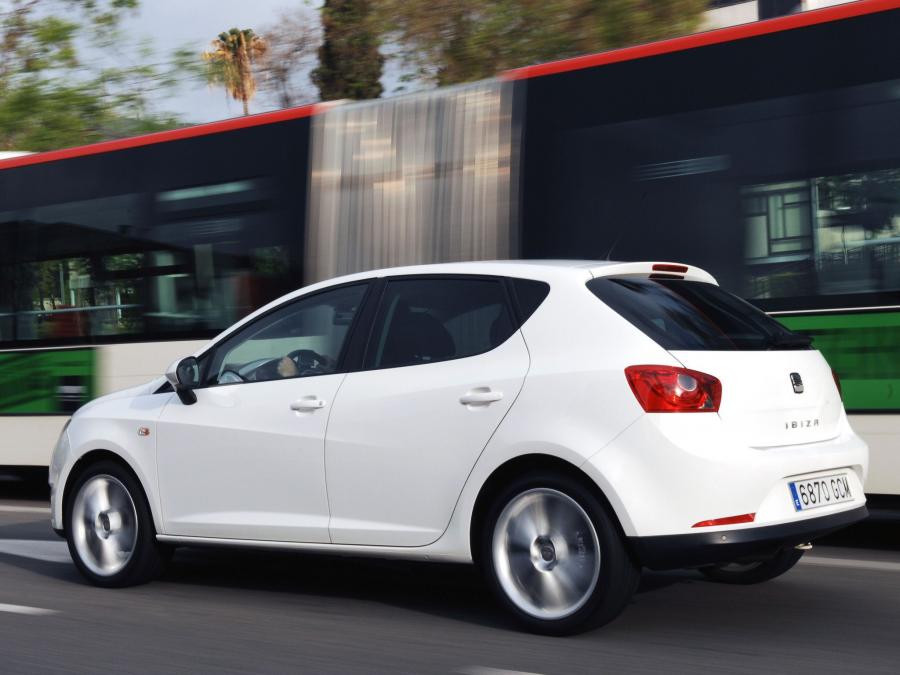  Seat Ibiza 2008 года  (фото 30 из 287)